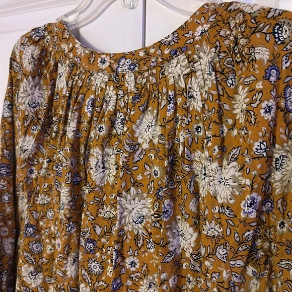 NWOT Old Navy yellow floral peasant split top blouse - Picture 10 of 10